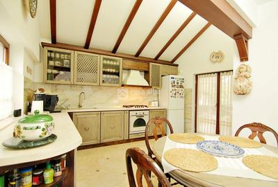 Proprietate rara pe piata, impresionanta prin finisaje si mobilier! - 6