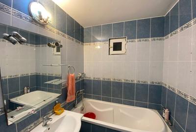 Apartament 3 camere cartier C5 Tulcea - 16