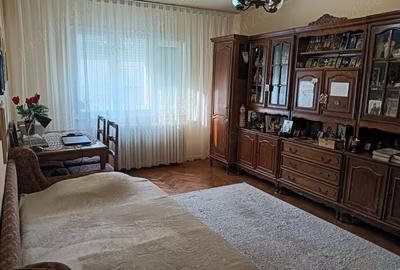 Garsonieră decomandată în Beiuș - 2