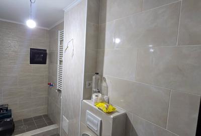 2 camere de vanzare , etajul 2, Focsani - 11