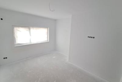 Duplex cu 4 camere cu Teren 100 Mp în Florești - 10