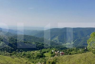 Teren de 3800 mp, în Central