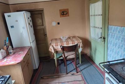 Casă cu 5 camere în Domnești - 2