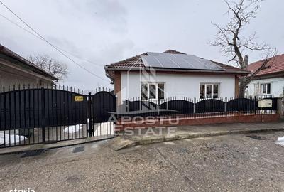 Casă cu 3 camere în Cărpiniș - 7