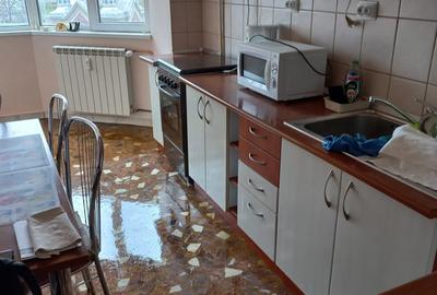 Apartament 3 camere Piata 1 Mai - 2