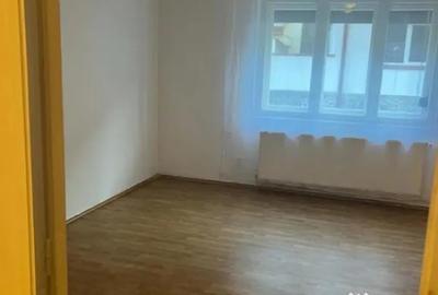 Casă cu 4 camere cu Teren 100 Mp în Centrul Istoric - 1