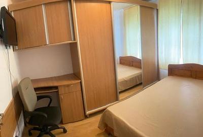 Apartament cu 3 camere semidecomandat în Vest - 8