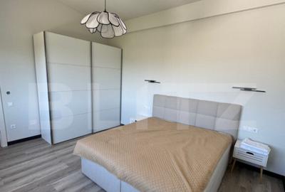 Apartament cu 3 camere, prima inchiriere, 80 mp, parcare, te - 3