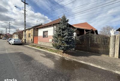 Casă cu 4 camere cu Teren 485 Mp în Titulescu - 11