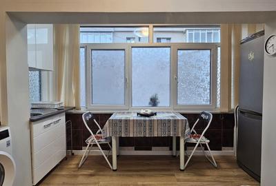 Apartament cu 2 camere decomandat în Decebal - 3