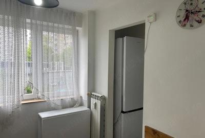 Apartament cu 3 camere semidecomandat în Crângași - 4
