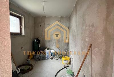 Casă cu 7 camere cu Teren 357 Mp în Central - 4