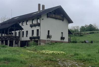 Vand sau SCHIMB la pretul de  349.000 euro pensiune rustica tip conac - 5