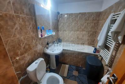 Apartament cu 3 camere decomandat, mobilat în Cug - 4