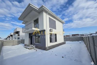 Casă individuală cu 4 camere cu Teren 305 Mp în Berceni - 2