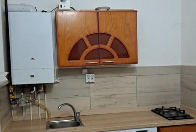 Apartament cu 2 camere semidecomandat, mobilat în Cișmigiu