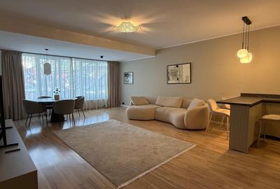 Apartament cu 3 camere decomandat, mobilat în Nordului - 1