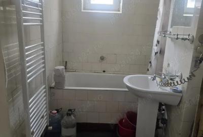 Apartament 3 camere nemodificat - 1