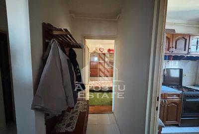 Apartament decomandat cu 3 camere, zona Dambovita - 6
