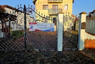 Casa Impresionanta de Vanzare in Inima Orasului Avrig jud. Sibiu - 2