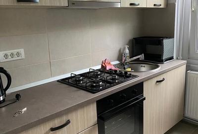 Apartament cu 2 camere semidecomandat în Take Ionescu