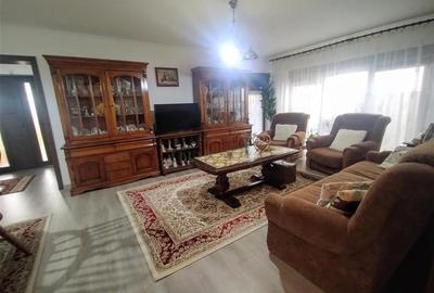 Duplex partial mobilat - zona excelenta - toate utilitatile - bucatarie inchisa Duplex partial mobilat - zona excelenta - toate utilitatile - bucatarie inchisa - 5