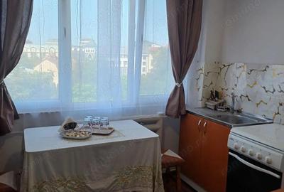 Piata Unirii - Apartament cu doua camere, 300 euro - 5