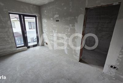 Casă cu 4 camere cu Teren 545 Mp în Șelimbăr - 1