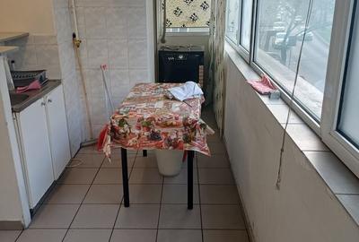 Apartament decomandat în Titulescu