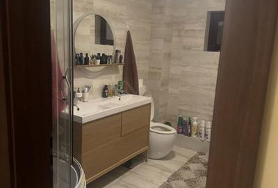 Casă cu 4 camere în Central - 6