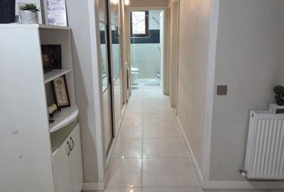 Apartament cu 3 camere decomandat în Central - 1