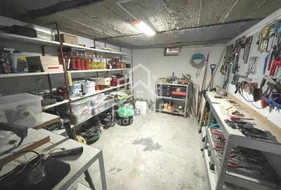 Casă cu 4 camere cu Teren 1000 Mp în Central