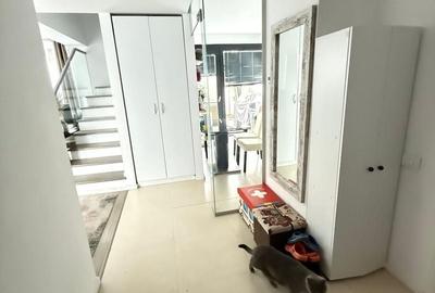 Casă cu 5 camere cu Canalizare în Bucureștii Noi - 18