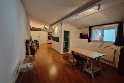 Casa 2005 -5camere 190mp utili, langa metrou Brancoveanu curte - 12