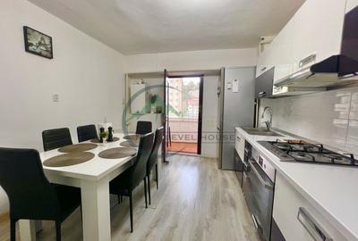 Apartament 3 camere, intrare Racadau - 2
