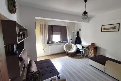 Garsonieră decomandată, mobilată în Berceni - 1