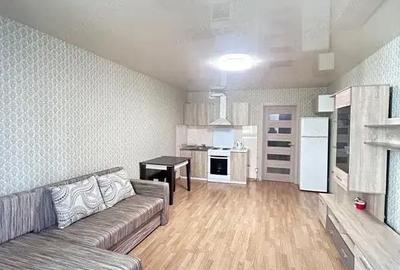 Garsonieră decomandată în Titan