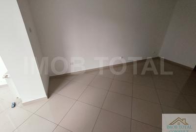 Spatiu central Pitesti, zona BCR, comision 0% - 10