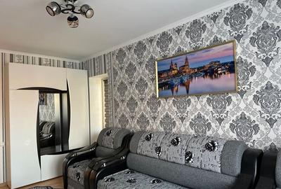 Apartament de vanzare cu 2 camere in zona Planete - 1