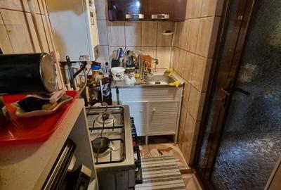 Apartament cu 2 camere decomandat în Micro 18 - 5