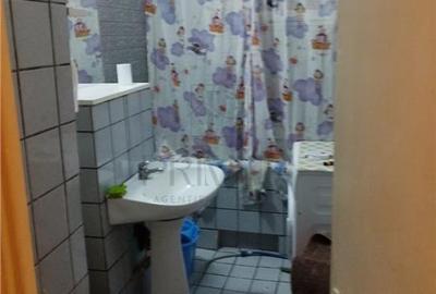 Garsonieră decomandată, mobilată în Dâmbovița - 11