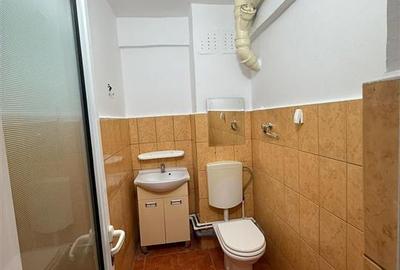 Spațiu comercial, de 75 mp, în Apollo - 5