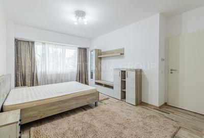 Garsonieră decomandată, mobilată în Tractorul - 3