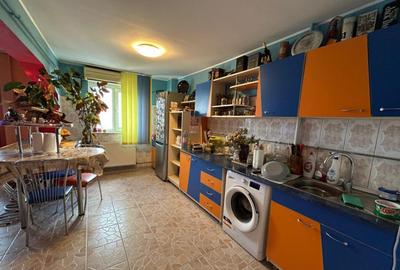 Apartament cu 3 camere decomandat în Central - 8