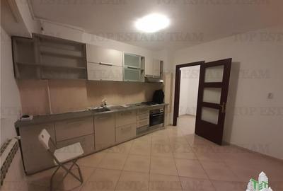 In exclusivitate  la Piata Unirii vanzare 2 camere - 1