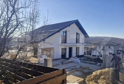 Casă cu 5 camere cu Teren 500 Mp în Valea Adâncă - 4