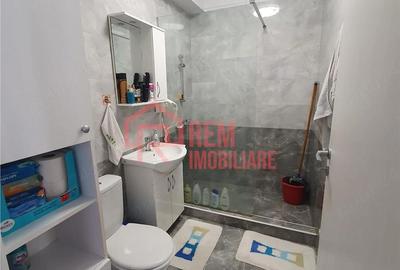 Garsonieră decomandată în Dobroești - 8