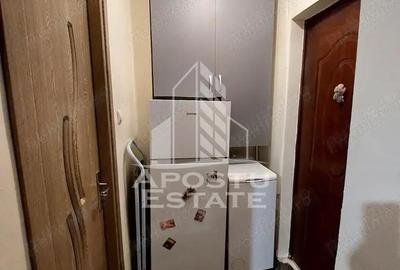 Garsonieră decomandată, mobilată în UMT - 3