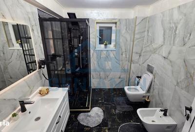 Casă cu 4 camere cu Teren 334 Mp în Central - 16