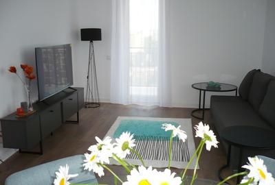 Apartament cu 2 camere decomandat în Berceni